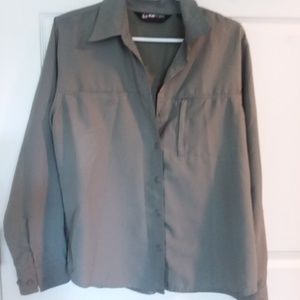 BLOUSE WITH 2 POCKETS ON FRONT